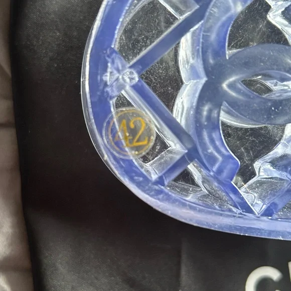 Chanel Women's Stylish Purple Sandals - Picture 2 of 6